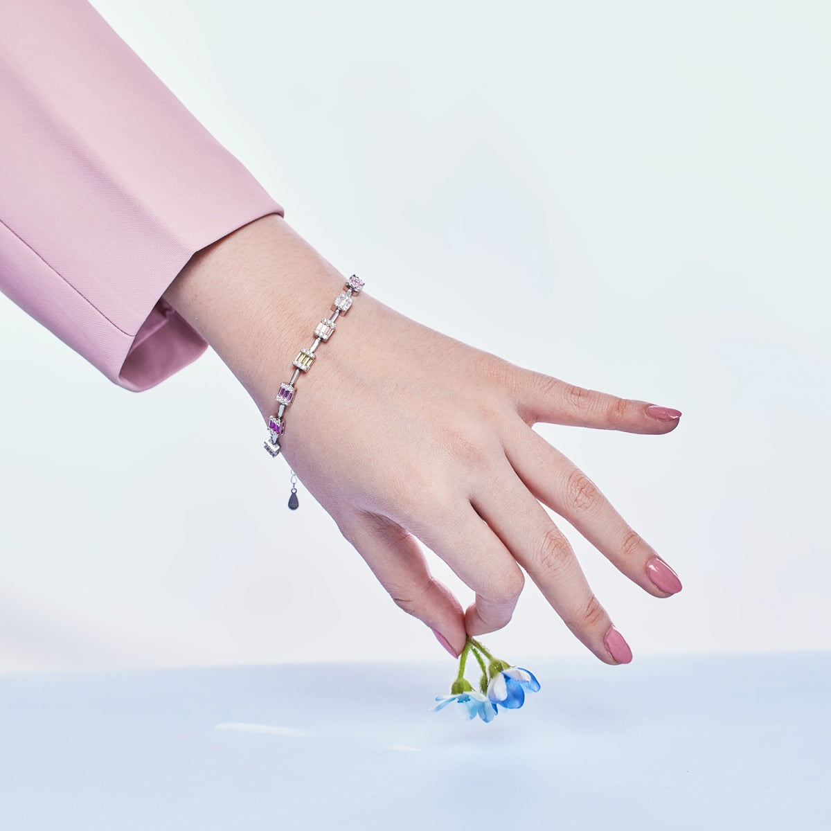 [AuraEcho]Dainty Charming Emerald Cut Daily Bracelet