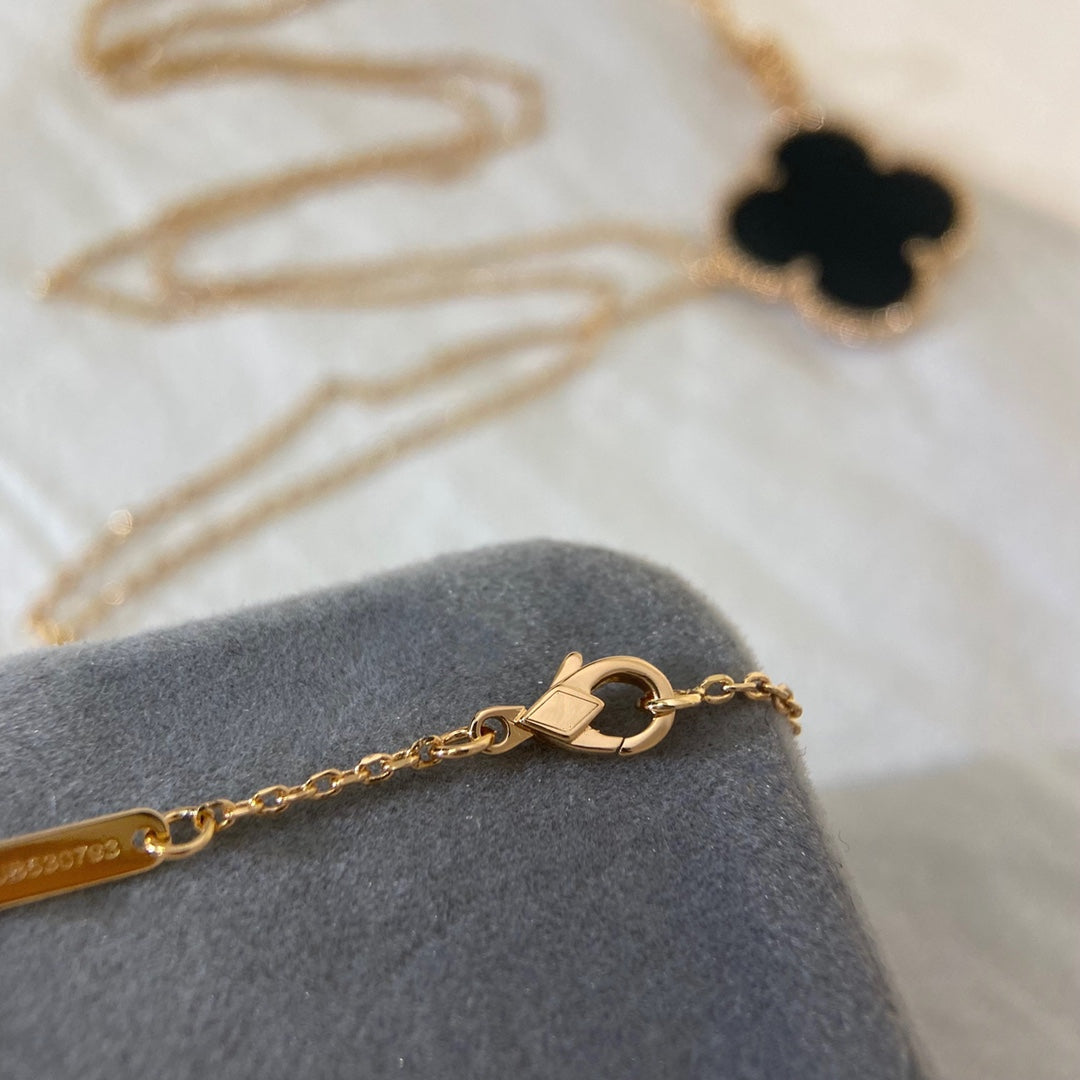 [AuraEcho]CLOVER 25MM NECKLACE GOLD ONYX